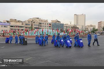 حضور پرسنل خدمات شهری در مسیر راهپیمایی روز قدس 11