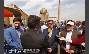 بازدید وزیر بهداشت و سرپرست شهرداری تهران از کوره پز خانه 14