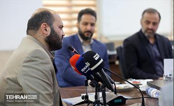 نشست خبری مدیر عامل سازمان مدیریت پسماند 13