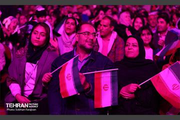 رویداد «شب ایران» در میدان انقلاب اسلامی 8