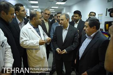 بازدید شهردار تهران و وزیر بهداشت از مراکز پزشکی و درمانی شهر 1