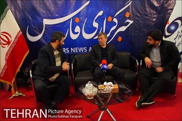بازدید مهندس عبدالهی از نمایشگاه رسانه های دیجیتال انقلاب اسلامی  13