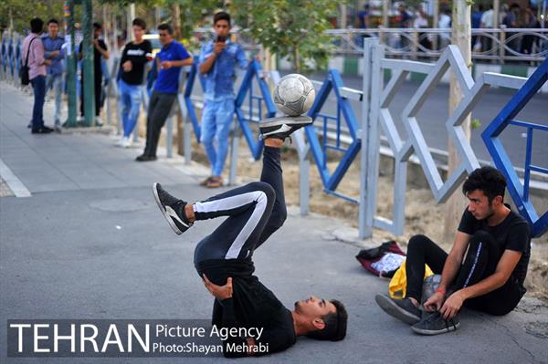 زندگی روزمره در چهارراه ولیعصر(عج) 17