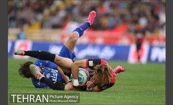 دیدار سیاه جامگان و استقلال تهران در لیگ برتر فوتبال 18