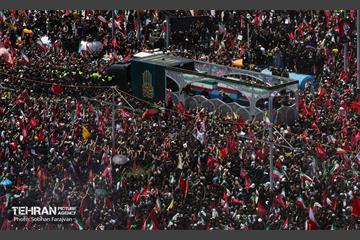 تشییع پیکر آقای شهید ایران - 3 4