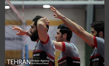 دیدار تیم های والیبال بانک سرمایه و کاله