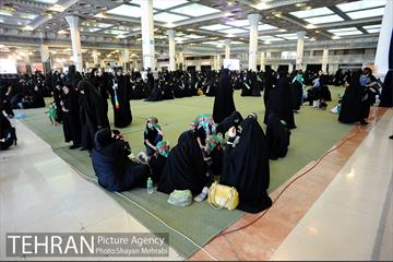 همایش شیرخوارگان حسینی در مصلی تهران 17