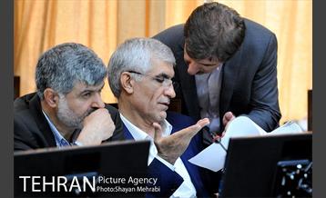 جلسه کمیسون عمران مجلس شورای اسلامی با حضور شهردار تهران 37
