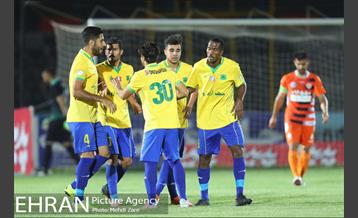 دیدار تیم های صنعت نفت آبادان و سایپا 3