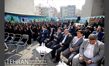 آیین برگزاری انتخابات شهردار مدرسه با حضور شهردار تهران 2