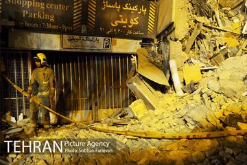 امداد رسانی شبانه در حادثه پلاسکو -2 17