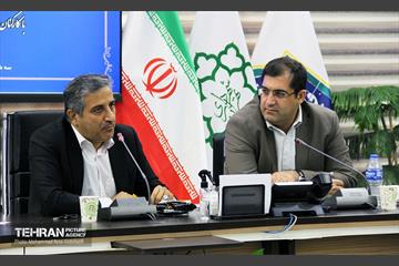 بازدید مدیران اداره کل سرمایه انسانی از شهرداری منطقه ۱۲ 18