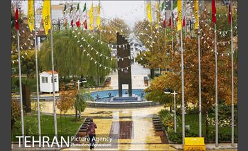 حال و هوای بارانی میدان هفت حوض  19