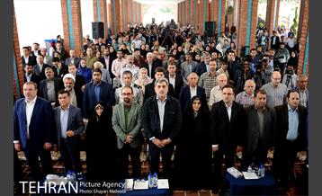 افتتاح باغ هنر اراضی عباس آباد با حضور شهردار تهران 21