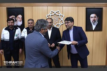 نشست هم‌اندیشی با رابطین و فعالان اسکان آسیب دیدگان جنگ رمضان 9