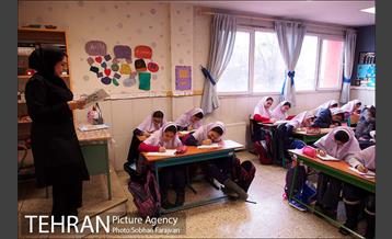 مانور سراسری زلزله در دبستان شهید بهشتی 3