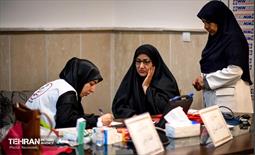 خدمت بی وقفه به زنان و مادران زائر در مراسم تشییع پیکر آقای شهید ایران 5