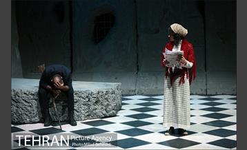 نمایش وقتی کبوترها ناپدید شدند 22