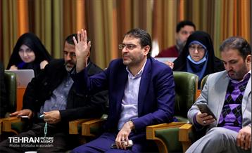 یکصدوسی‌ودومین جلسه شورای اسلامی شهر تهران 10