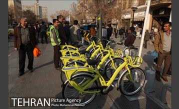 آیین رونمایی و بهره برداری از ناوگان حمل و نقل پاک با حضور دکتر قالیباف 17