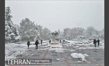 بارش اولین برف پاییزی در تهران 30