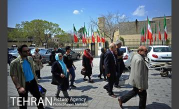 بازدید جمعی از  هنرمندان از نقاط گردشگری منطقه 12 1