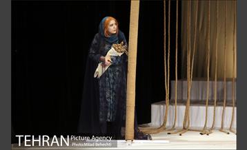 نمایش کابوس حضرت اشرف‎ 4