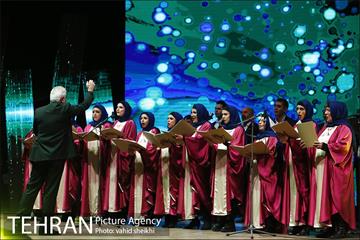 نشست  شهردار تهران با رهبران دینی،چهره های برجسته و شهروندان مسیحی آشوری و ارمنی 20