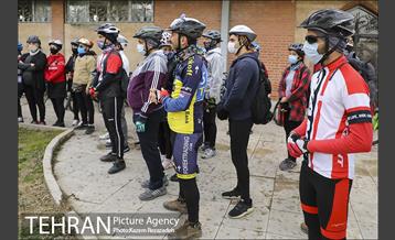 مراسم درختکاری در بوستان ولایت  10