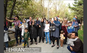 افتتاح نوروزگاه هنر در پیاده‌راه بلوار کشاورز 51