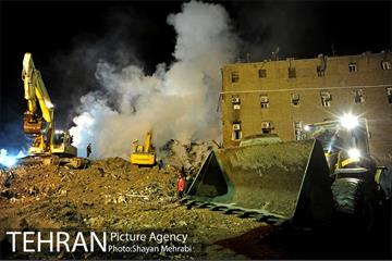 چهارمین روز آواربرداری ساختمان پلاسکو-4 12