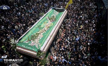 تشییع پیکر شهدای خدمت - ۴ 64