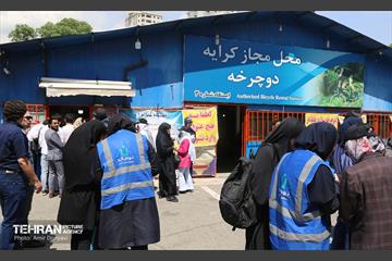 بازدید دانشجویان خارجی دانشگاه‌های پایتخت از جاذبه‌های گردشگری منطقه۲۲ 3