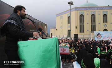 مراسم تشییع شهیده فائزه رحیمی در هوافضای سپاه 17