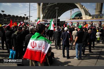 وداع با آقای شهید ایران-1 5