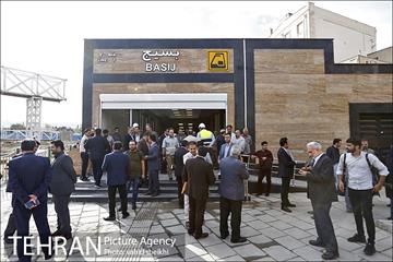 بازدید شهردار تهران از خط ۷ مترو  1