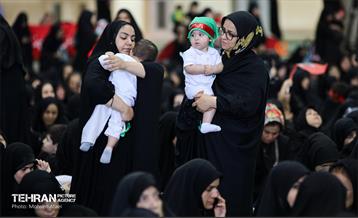 مراسم شیرخوارگان حسینی در مصلای تهران 31