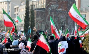 تجمع همبستگی ملی در تهران 13