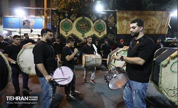 عزاداری شب تاسوعای حسینی در میدان منیریه 15