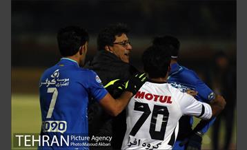 دیدار صبای قم و استقلال در لیگ برتر فوتبال 22