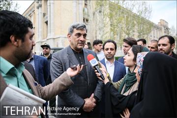 حضور شهردار تهران در جشن نوروزی میدان مشق 27