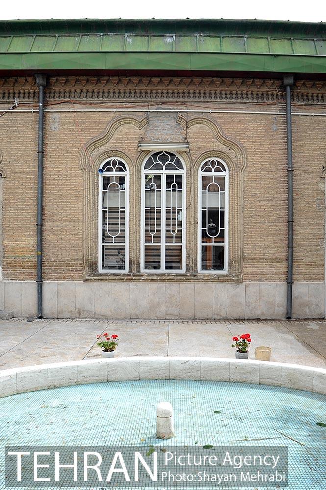 نیایشگاه آدریان تهران 10