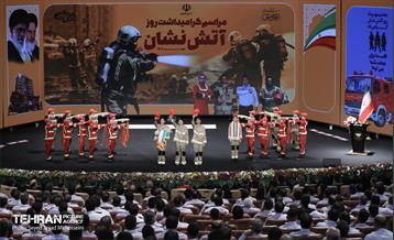 مراسم گرامیداشت روز آتش‌نشانی 49