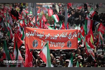 تشییع پیکر آقای شهید ایران - 4 37