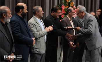 آیین تجلیل از برگزیدگان فصل تابستان مناطق ۲۲ گانه 26