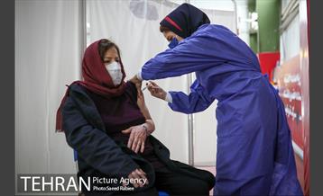 آغاز به کار اولین مرکز تجمیعی واکسیناسیون کرونا در غرب تهران 22