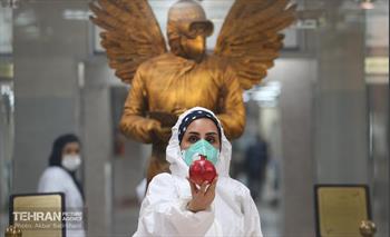 Yalda Khidmat / Akbar Badarkhani