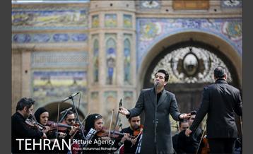 اجرای کنسرت محمد معتمدی 7