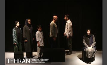 نمایش برگشتن 9