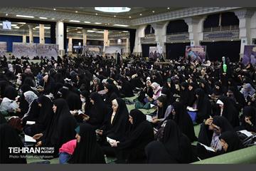 دعای روز عرفه در مصلی امام خمینی (ره) 14